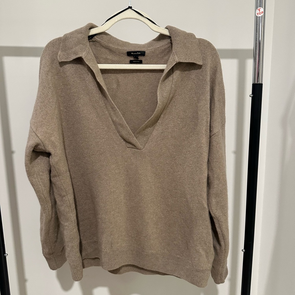 Massimo Dutti Women's Cashmere V-Neck Sweater in Tan